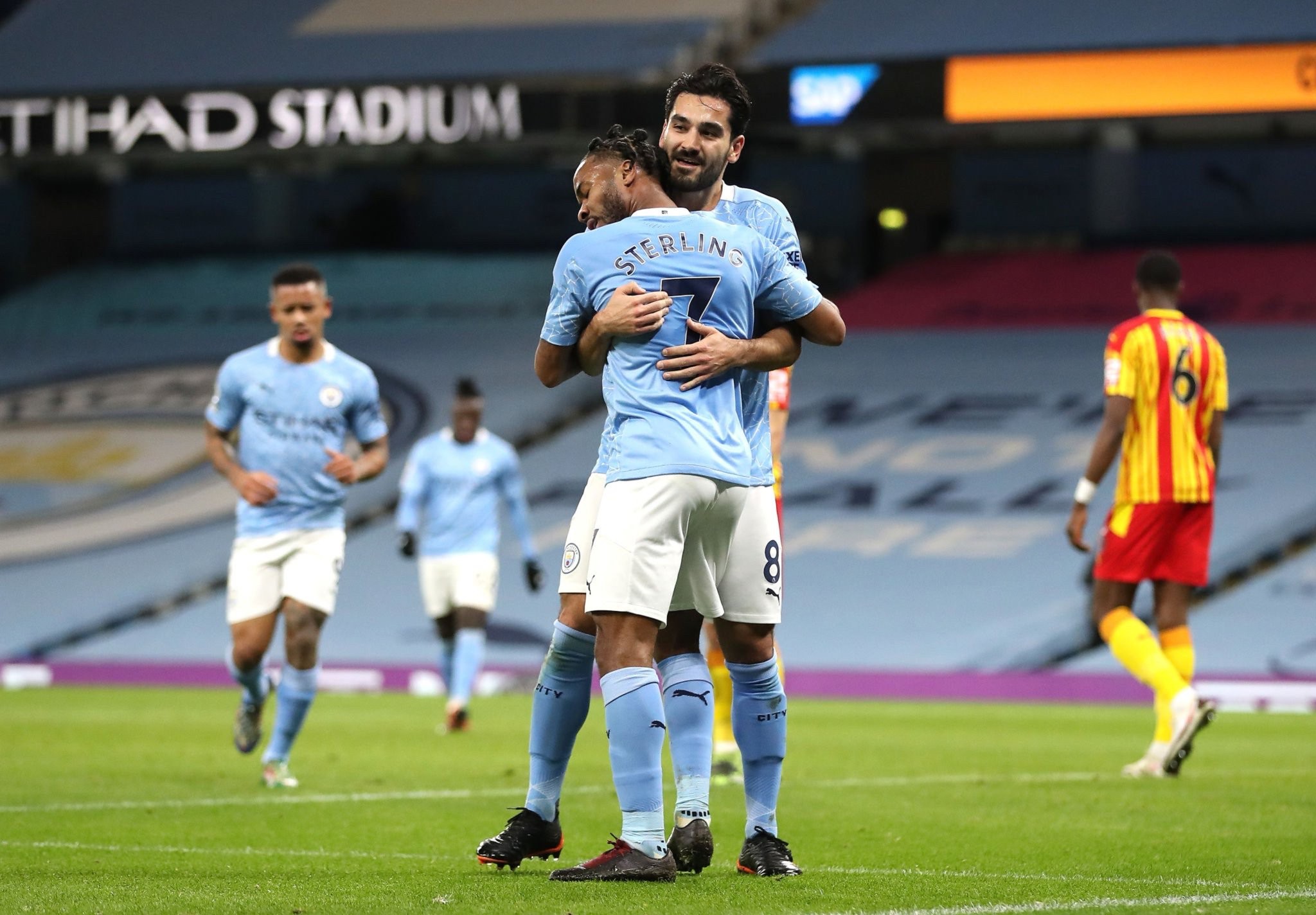 加盟无疑是 加盟无疑是